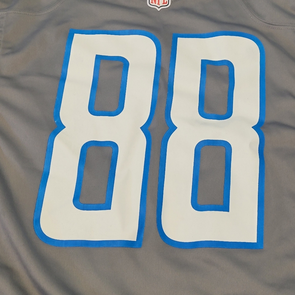 NFL Detroit Lions Hockenson #88 Jersey Size Large - Picture 3 of 11